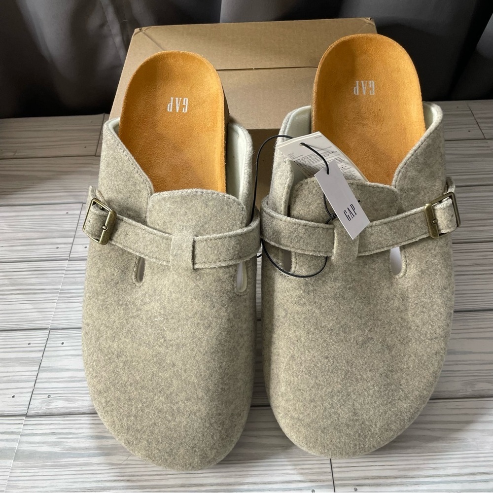 GAP Women's Beige Felt Mule Clogs with Buckle